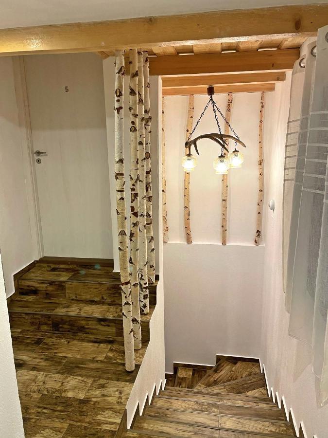 Cabana Din Groapa Frumoasa Рышнов Экстерьер фото