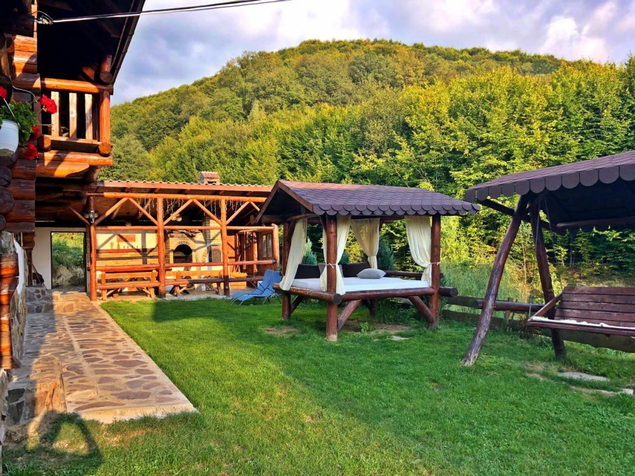 Cabana Din Groapa Frumoasa Рышнов Экстерьер фото